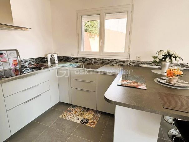 A louer MAISON  4 PIECES 85 M2 BORD DE MER BALARUC LES BAINS