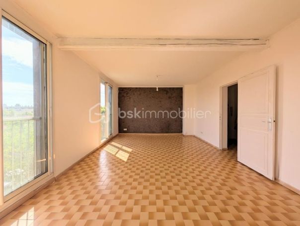 A louer APPARTEMENT T3 71 M2  SALON DE PROVENCE