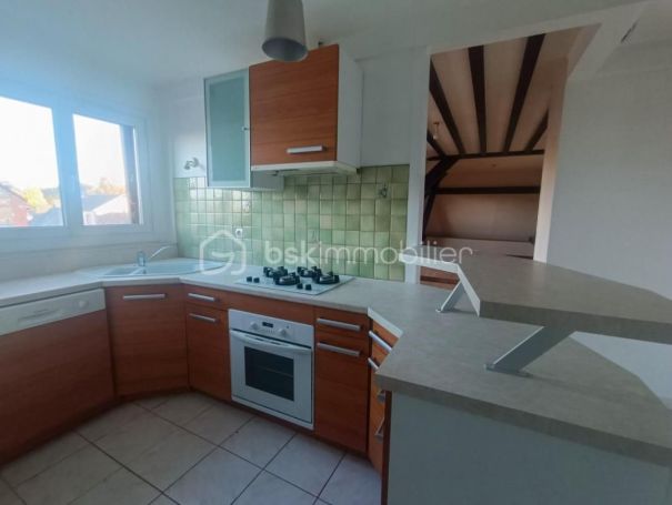 A louer APPARTEMENT DUPLEX T4 86 M2  LISIEUX