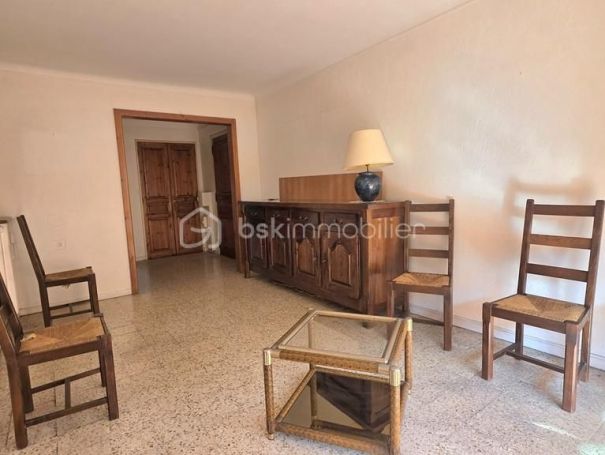 A louer APPARTEMENT T3 56 M2 TERRASSE BORD DE MER SAINT LAURENT DU VAR