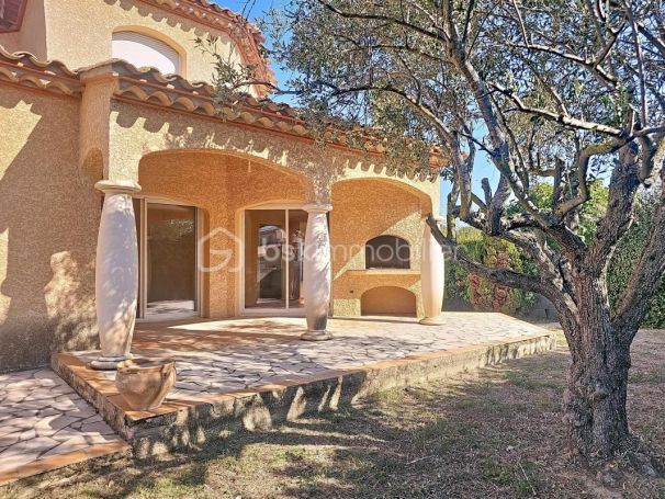 A louer MAISON  5 PIECES 126 M2  COLOMBIERS