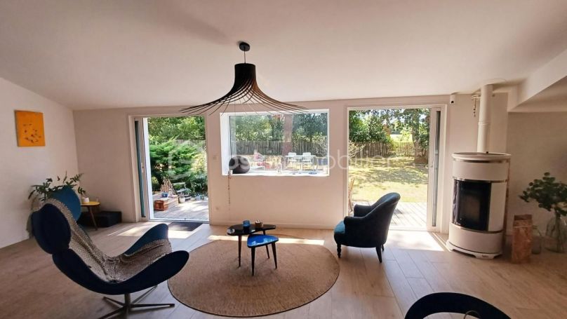 A louer MAISON  5 PIECES 158 M2 BORD DE MER LES SABLES D OLONNE