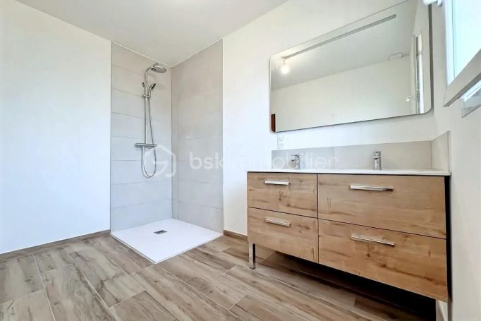 A louer MAISON  CONTEMPORAINE  GIGNAC