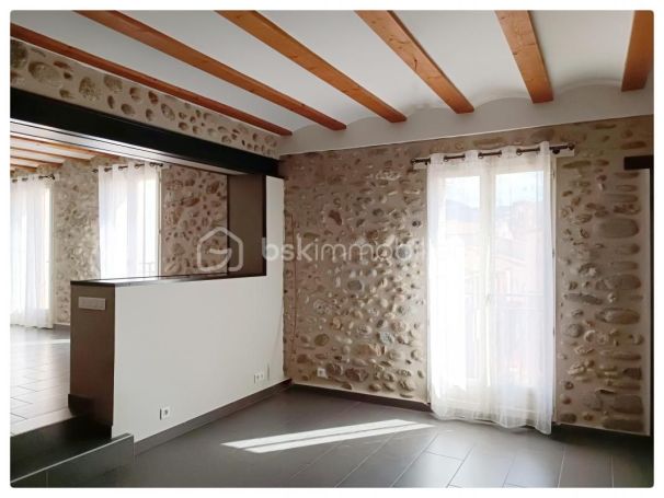 A louer APPARTEMENT DUPLEX T5 142 M2  LE BOULOU