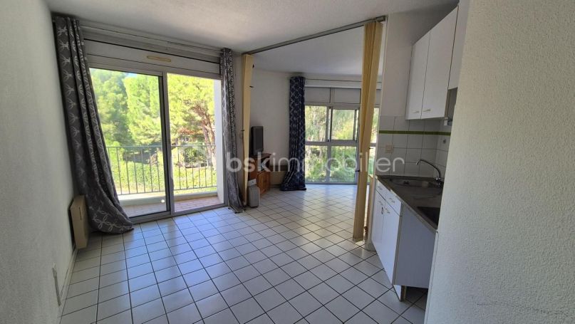 A louer STUDIO  26 M2 BORD DE MER SAINT CYPRIEN