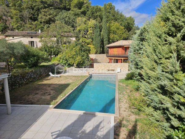 A louer APPARTEMENT NEUF T2 55 M2 TERRASSE  DRAGUIGNAN