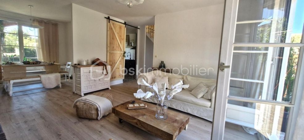 A louer MAISON  CONTEMPORAINE BORD DE MER SAINT LAURENT DE LA SALANQUE