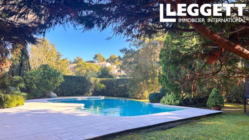 A vendre MAISON  5 PIECES 133 M2 BORD DE MER VILLENEUVE LOUBET