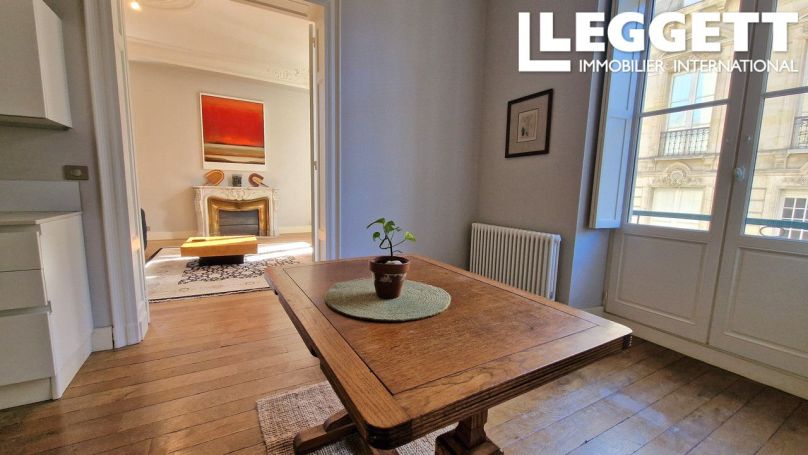A louer APPARTEMENT T4 116 M2  BORDEAUX