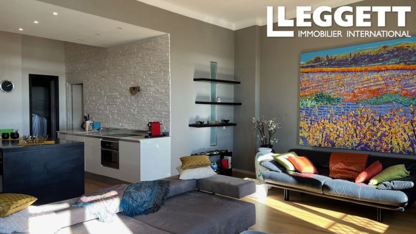 A louer APPARTEMENT T3 83 M2 VUE MER NICE