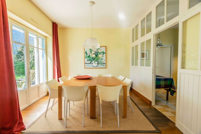 vente Maison proche de la plage à Saint-Malo avec vues vers la mer