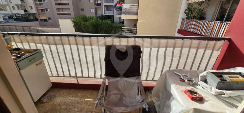 A louer STUDIO  34 M2 TERRASSE BORD DE MER CAGNES SUR MER