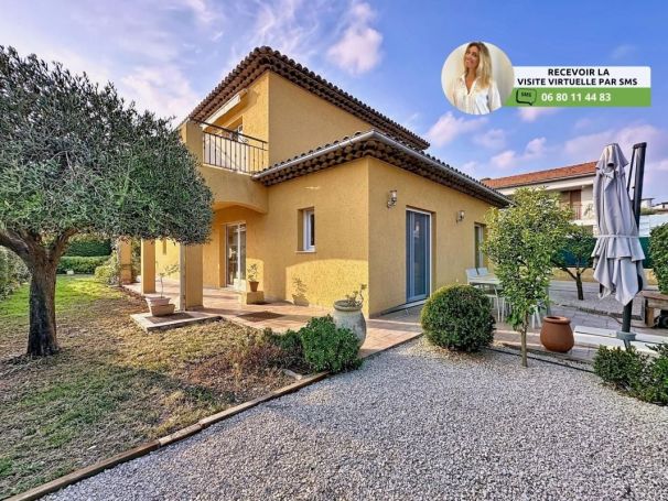 A louer MAISON  5 PIECES 144 M2 BORD DE MER CAGNES SUR MER