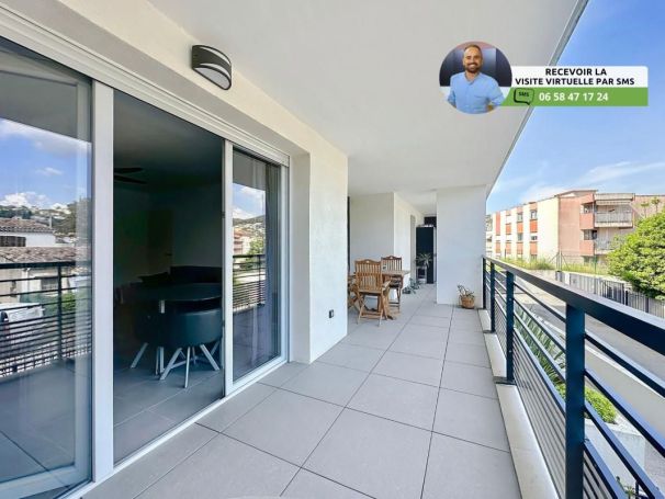 A louer APPARTEMENT T3 63 M2 TERRASSE BORD DE MER VALLAURIS