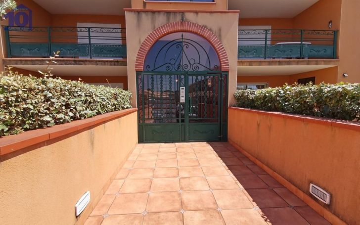 A louer APPARTEMENT T3 70 M2 TERRASSE BORD DE MER VALRAS PLAGE