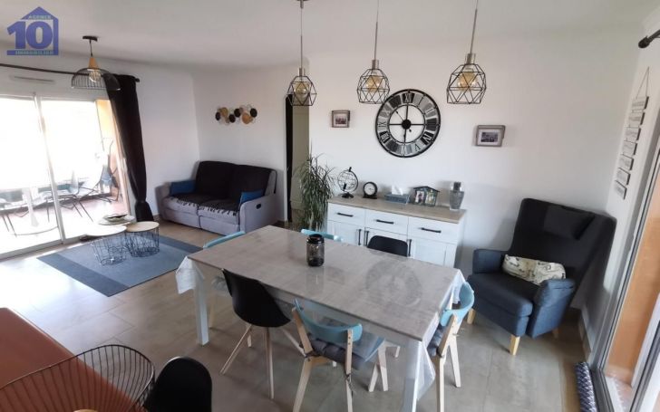 A louer APPARTEMENT T3 70 M2 TERRASSE BORD DE MER VALRAS PLAGE
