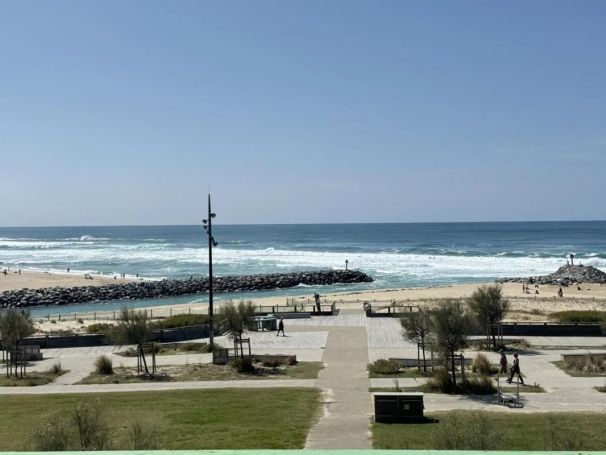 A louer APPARTEMENT DUPLEX T5 88 M2 BORD DE MER MIMIZAN