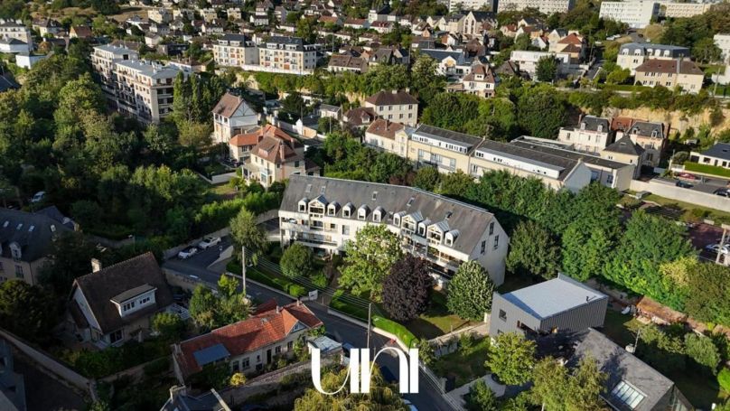 A louer APPARTEMENT DUPLEX T4 100 M2  CAEN