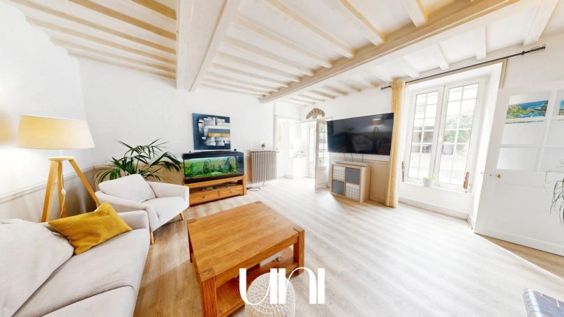A vendre MAISON  DE MAîTRE  IFS