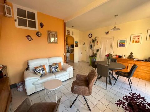 A louer APPARTEMENT DUPLEX T6 117 M2 BORD DE MER LES SABLES D OLONNE