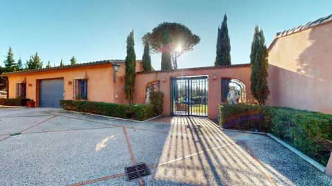 MAISON  980 M2  PALAJA