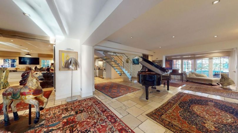 MAISON  980 M2  PALAJA