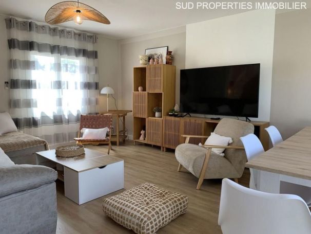 MAISON  6 PIECES 110 M2 BORD DE MER SAINT CYPRIEN PLAGE