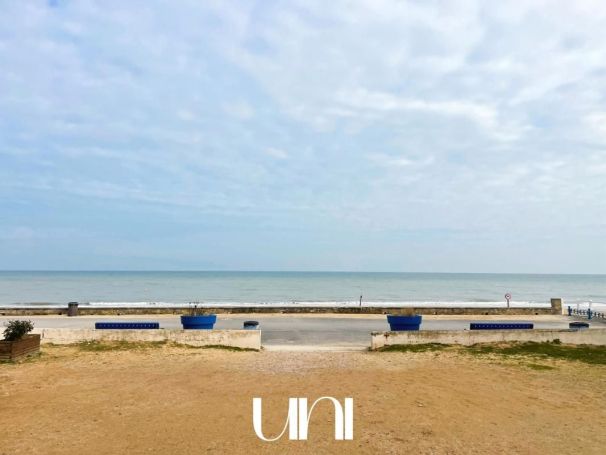 A louer MAISON  8 PIECES 200 M2 PLAGE à PIED LION SUR MER
