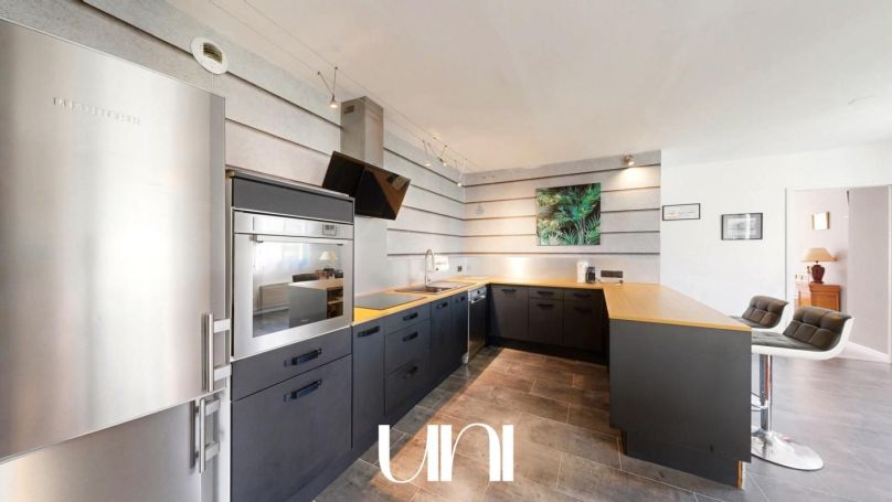 A louer APPARTEMENT T3 97 M2 BORD DE MER HONFLEUR