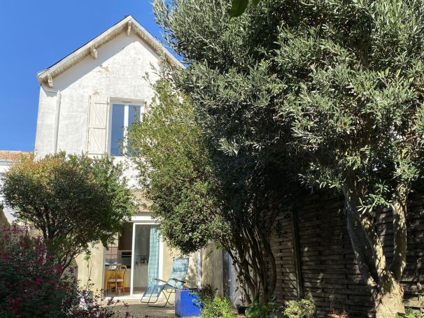 A vendre MAISON  3 PIECES 78 M2 BORD DE MER SAINT GILLES CROIX DE VIE