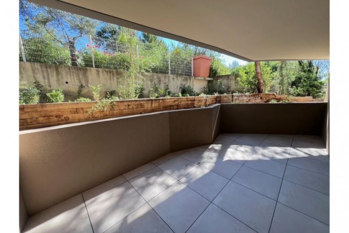 A louer APPARTEMENT T3 64 M2 TERRASSE  MONTPELLIER