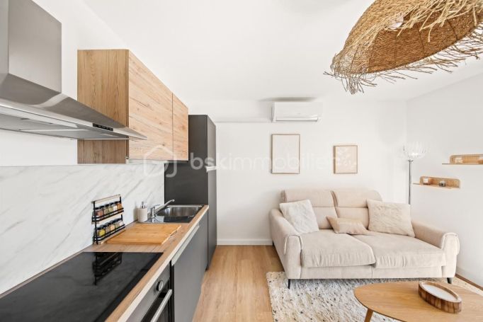 A louer APPARTEMENT NEUF T2 28 M2 BORD DE MER CARQUEIRANNE