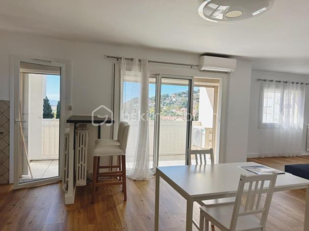 A louer APPARTEMENT NEUF T4 68 M2 TERRASSE  LA VALETTE DU VAR