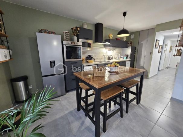 A louer APPARTEMENT NEUF T4 76 M2 TERRASSE  LE MUY
