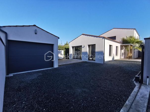 A louer MAISON  CONTEMPORAINE BORD DE MER ROYAN