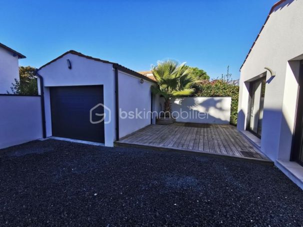 A louer MAISON  CONTEMPORAINE BORD DE MER ROYAN