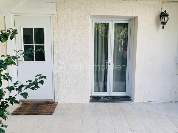 A louer APPARTEMENT NEUF T4 77 M2 TERRASSE  PAU