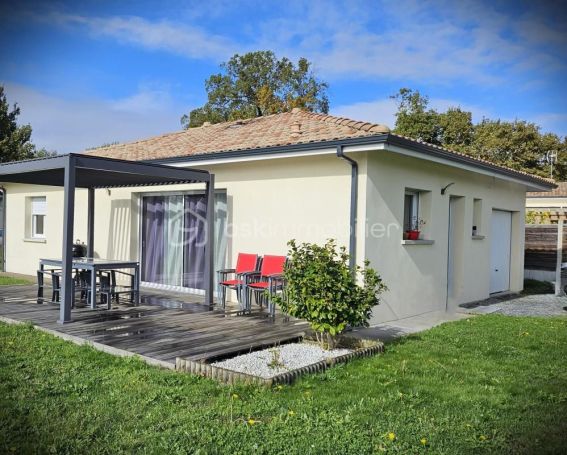 A louer MAISON  CONTEMPORAINE BORD DE MER PARENTIS EN BORN