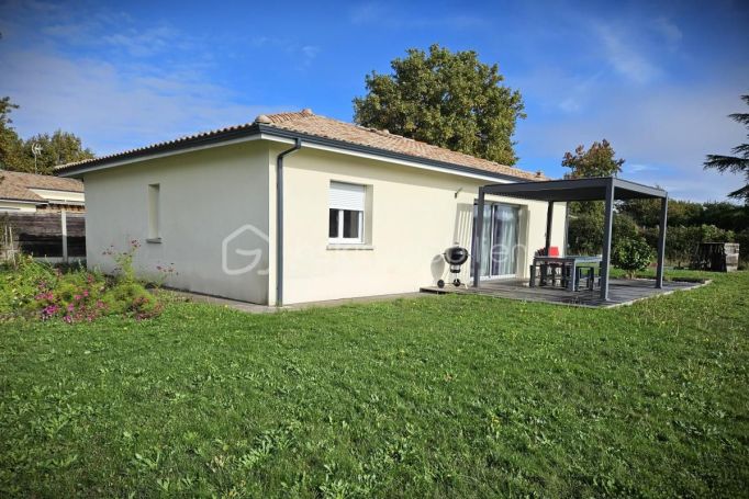 A louer MAISON  CONTEMPORAINE BORD DE MER PARENTIS EN BORN