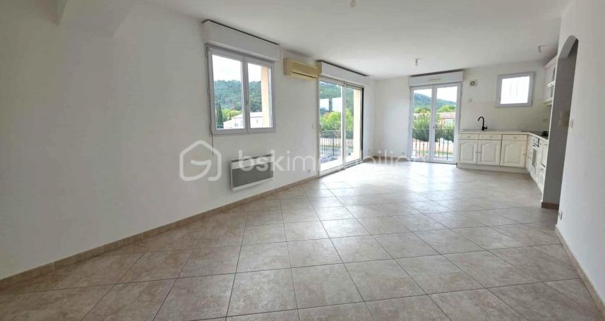A louer APPARTEMENT T3 66 M2  VIDAUBAN