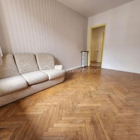 A louer APPARTEMENT T2 50 M2 BORD DE MER NICE