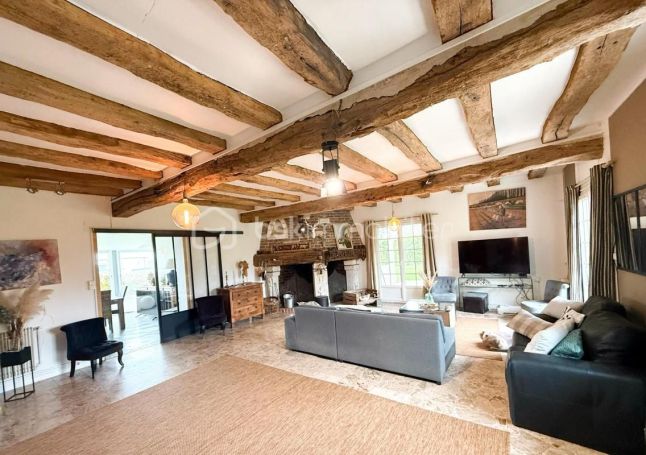 A louer MAISON  DE MAîTRE  MATHONVILLE