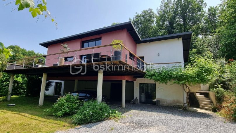 A louer MAISON  D'ARCHITECTE  BUSSAC SUR CHARENTE