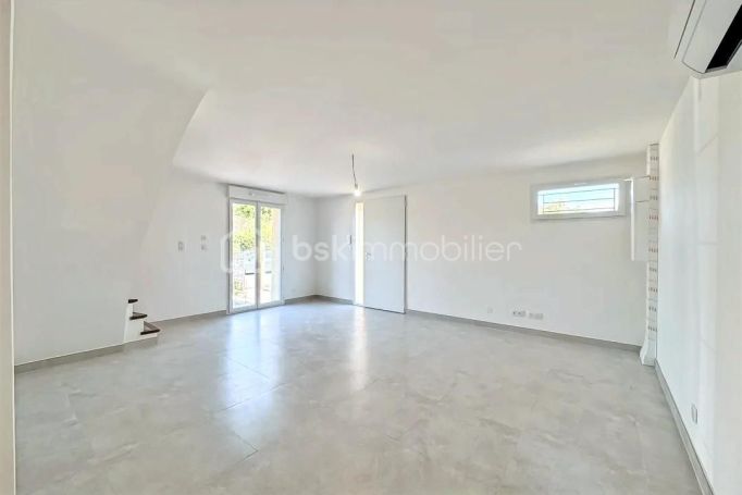 A louer MAISON  CONTEMPORAINE  GIGNAC