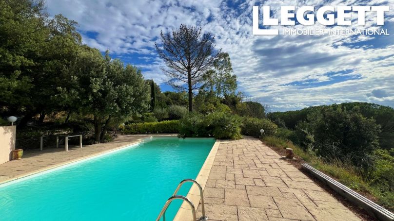 A vendre MAISON  4 PIECES 204 M2  ARAGON