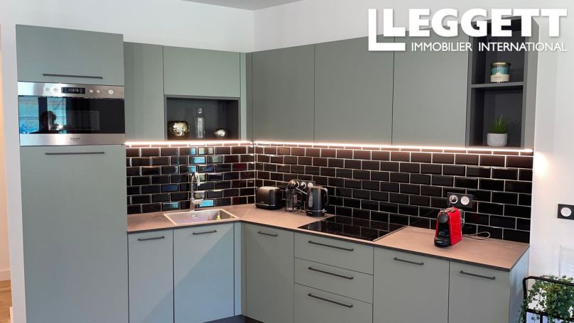 A louer APPARTEMENT T2 45 M2 BORD DE MER NICE