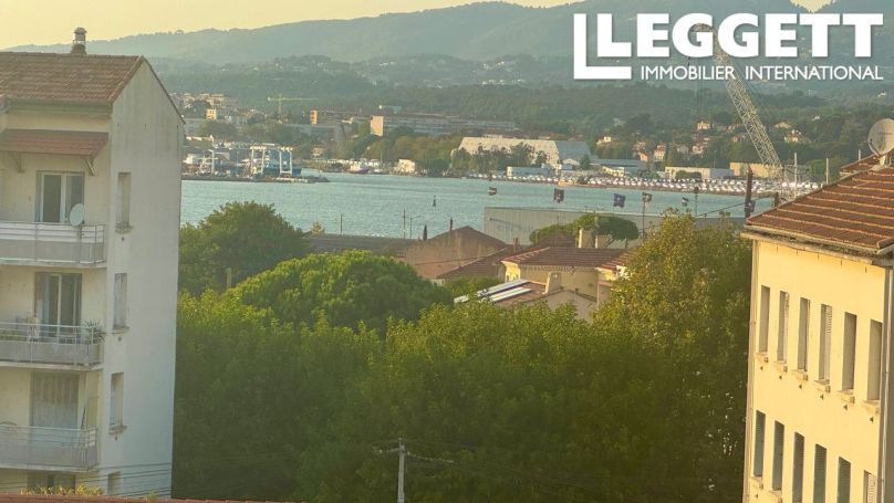 A louer APPARTEMENT T2 38 M2 VUE MER LA SEYNE SUR MER