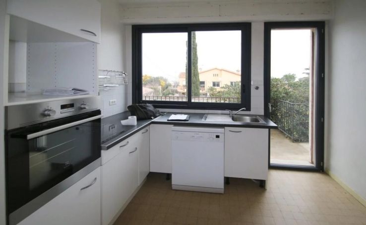 A louer MAISON  6 PIECES 197 M2 BORD DE MER MARTIGUES