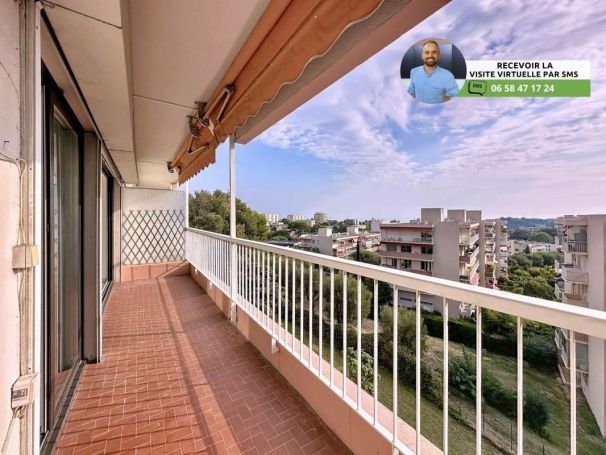 A louer APPARTEMENT T3 69 M2 TERRASSE BORD DE MER ANTIBES