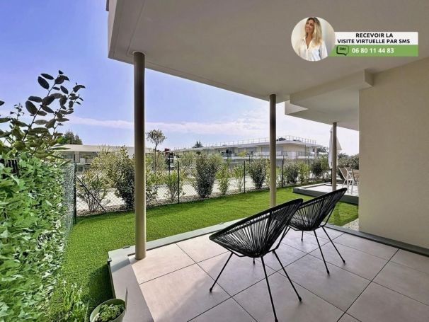 A louer APPARTEMENT DE PRESTIGE T3 60 M2 TERRASSE BORD DE MER VILLENEUVE LOUBET